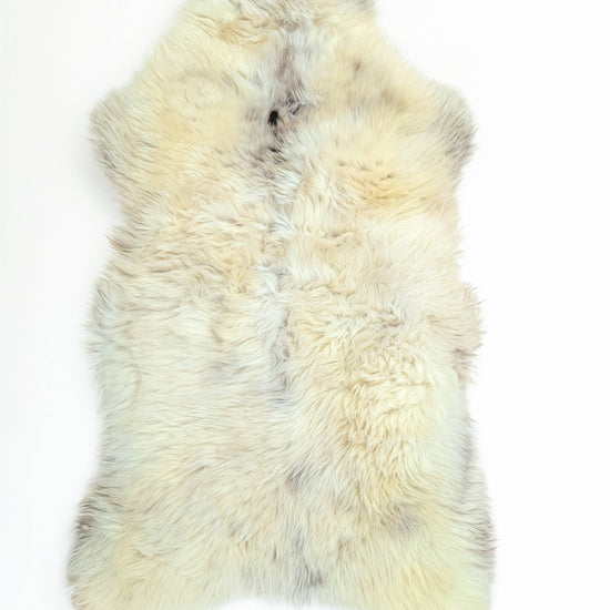 Hill Sheep Single Sheepskin Rug