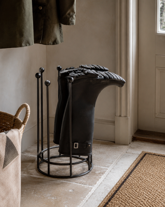 Jacob Boot Stand Black