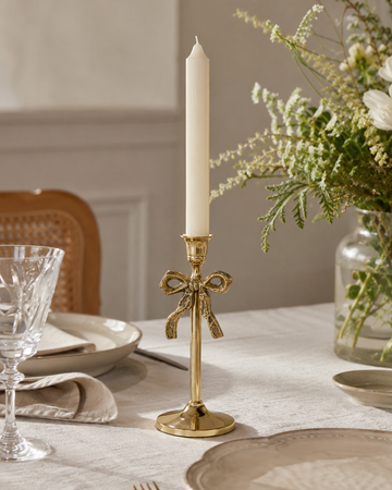 Bow Dinner Candle Holder
