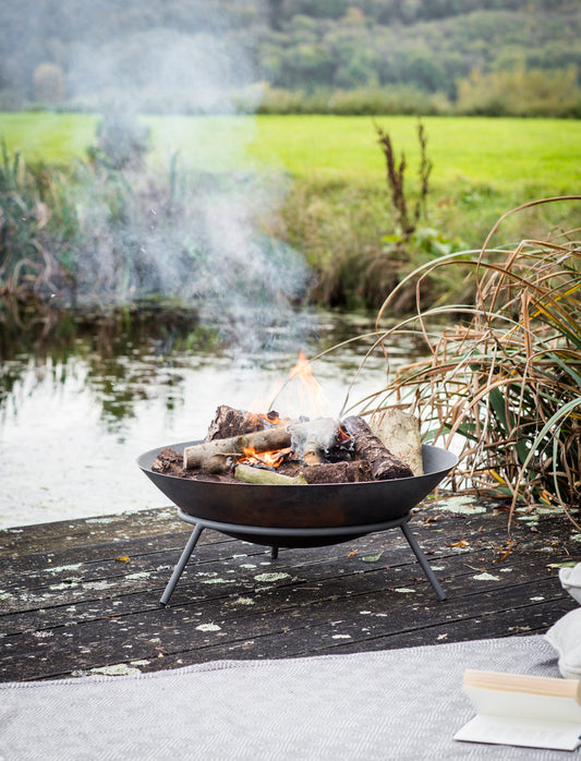 Idbury Fire Pit - Cast Iron