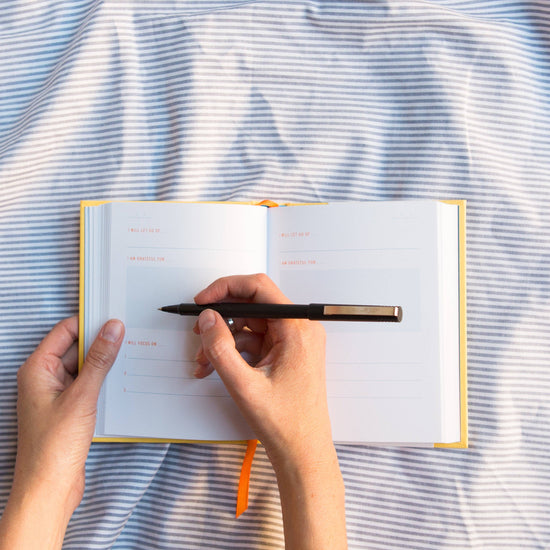 Two Minute Mornings inside pages