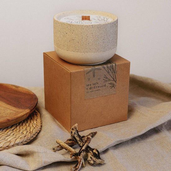 Sea Salt and Driftwood candle detail